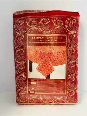 Envogue NWT Holiday 60”x120” Red & Gold Metallic Paisley Embroidery Tablecloth